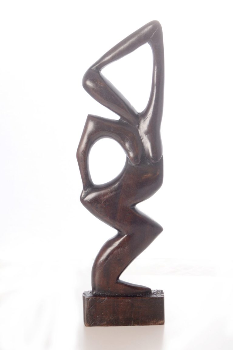 Afrikanisches Kunsthandwerk, einmalige Figuren und Skulpturen, handgefertigte Unikate im Afrika-Deko-Shop Afrikanische abstrakte Figur wohnaccessiores